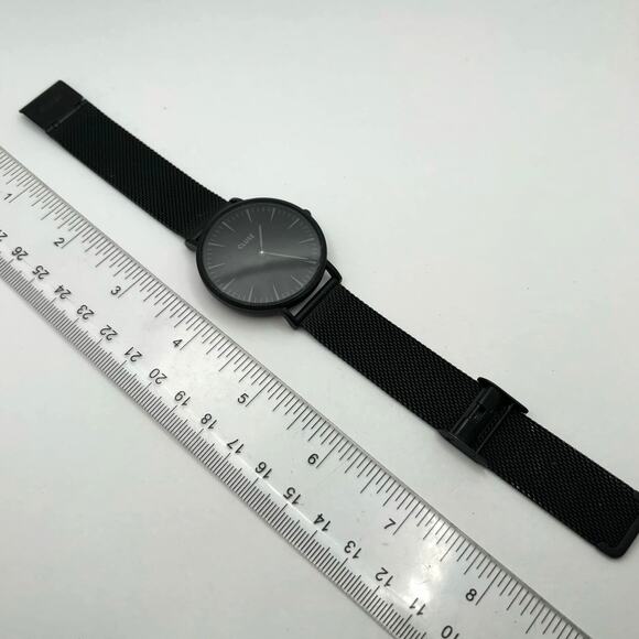 Retro Black Cluse Men's Watch - Picture 3 of 4